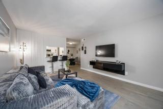 Towne Plaza Apartments 120 - *7 km from FIFA Fest* - 7