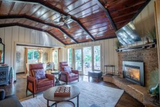 Vista Retreat With Hot Tub And Tastings Included - 9