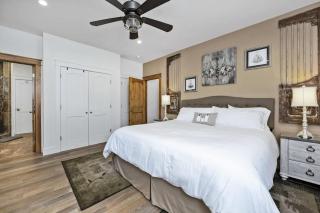 Santini Farmhouse With Tastings Included - 4