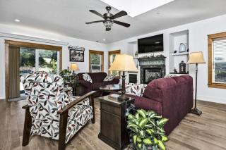 Santini Farmhouse With Tastings Included - 3