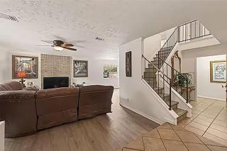 92 S Waxberry Rd, Spring, Texas 77381, USA - 9