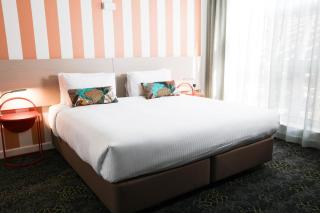 Nightcap at the Cavenagh - 3