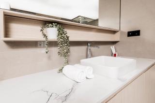 Duplex Liora 1BR PoolsGym Shuttle to Nai Harn - 4