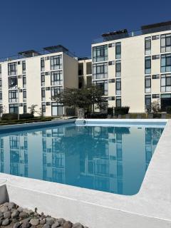 Gran departamento con rooftop privado, alberca y vista al lago en Lago Luna, Chapala, Jalisco - 8