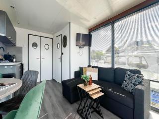 Houseboat for 4 on Uitgeester Lake - 2