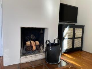 Cozy Home Near Beach for 3 - 5