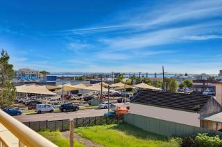 Taylor Apartment - 6