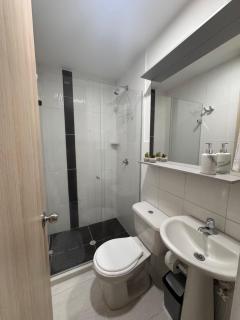 Apartamento Ejecutivo con wifi, cerca a CC Mayorca y Metro Itagüí - 9