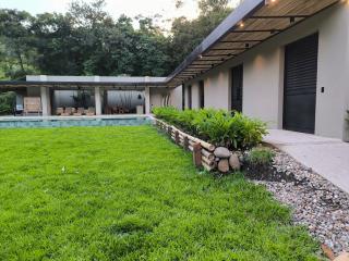 Gran Finca via Villeta en Condominio cerrado - 8