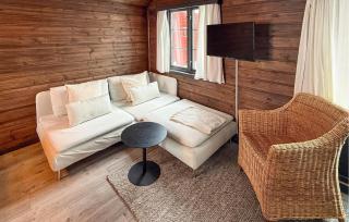 2 Bedroom Awesome Home In Lillehammer - 9