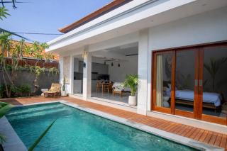 Sundaze 1 - Private Vila in Canggu with Huge Pool - 8
