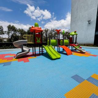 2 bedroom all En-suite with Gym Fast WIFI Ideal for Digital Nomads - 6