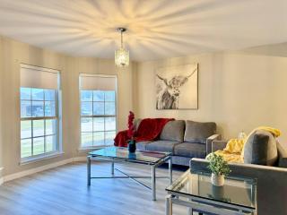 Massive 6BR Home Near Denton, UNT & Lake Fun! - 6