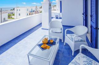 Penthouse Azzurra Sea View Near Beach - Happy Rentals - 3