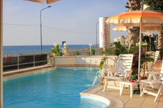 Lion's Hotel - Falerna - 1