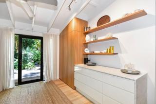 Macmasters Coastal Luxe Walk to the Beach - Macmasters Beach - 5