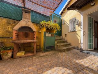 Poggi Essential Stay - 9