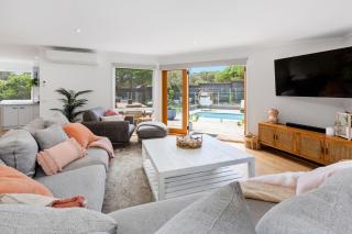 Palm Springs Oasis - 4