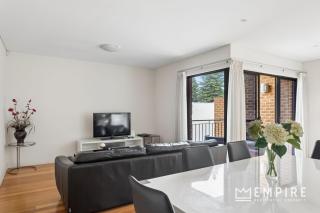 Parklane Apartments - 5