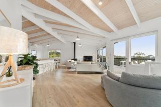 Skyview with Heated Pool and Views - 6