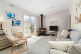 Coastal Charm in Blairgowrie - 3