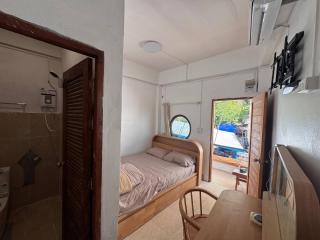 D 6 Apartment 6 of 6 - 4