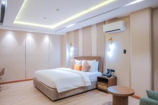 Sunday Belajandro Hotel - 7