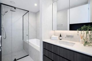 Sunny Modern Townhouse in Yarraville - 1