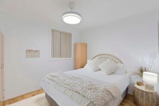 Regency Court 3 - 4
