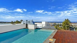 Coast Luxury Apartments 17 - 6