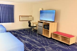 Super 8 by Wyndham Hot Springs - Hot Springs - 4