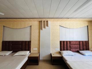 JB Hotel and Resort - 9