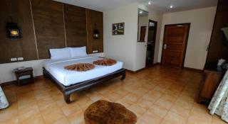 Red Balcony Hotel - 1