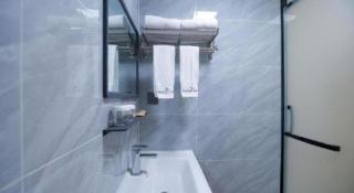 Tourism Trend Hotel - 2