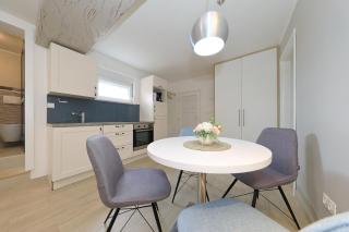 Jakov, No 1 - Nin - 4