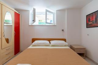 Tinka, Apartment No 1 - 1