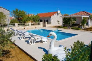 Angelina - Sukošan - 0