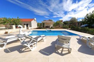 Angelina - Sukošan - 7