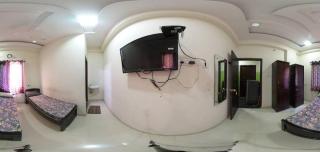 Lahari Executive Men's Hostel - 6