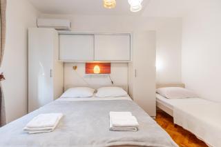 Tinka, Zimmer No 3 - 8