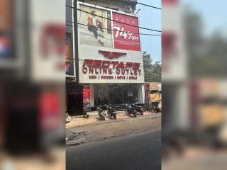 SPOT ON Roshans Inn Hotel - 6