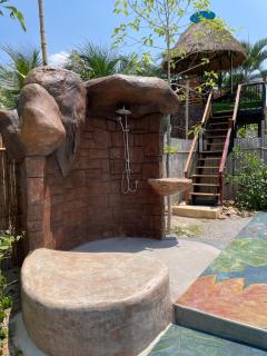 Stylish Resort Rooms in a Private Oasis - 8