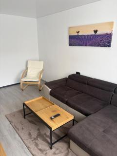 Vic Cedonia Residence - 6