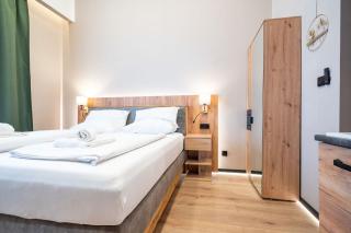 Elegance Studios - 6