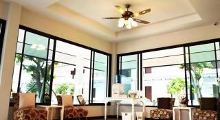 Rittiboon Vintage Hotel - 8