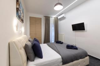Central Quiet Retreat 2BR Balcony - 6