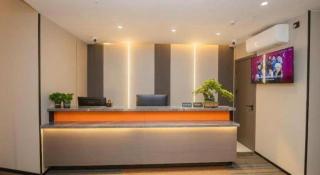 GreenTree Inn Shanghai South Railway Station Xujiahui Stadium Subway Station Shell Hotel - 4