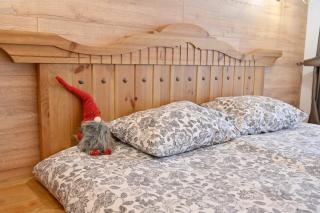 Villa Raphael w Sauna near Pirin Golf Resort - 1