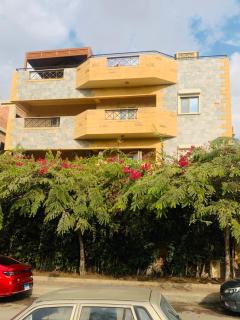 Furnished apartment in a villa in Fifth Settlement, excellent location near all services - 1