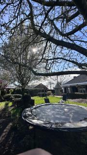 Davao 2br One Oasis Beside SM Mall-Wifi - 3